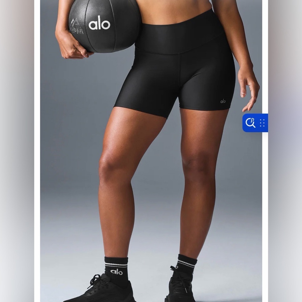 ALO Yoga Women's 5” Airlift Energy Shorts